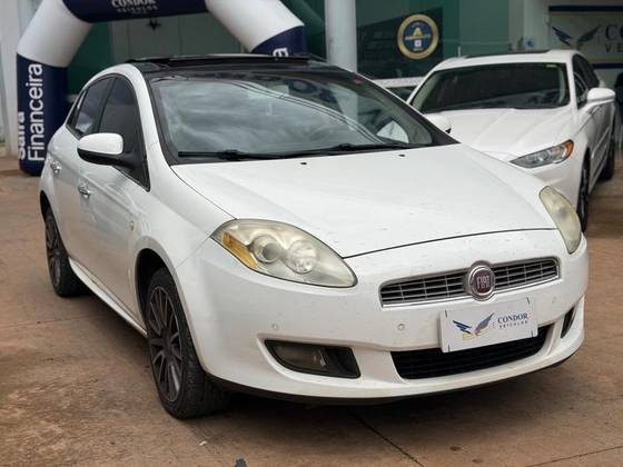 FIAT BRAVO 1.8 ESSENCE 16V FLEX 4P MANUAL